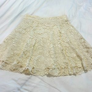 Lace Mini skirt. Alexis